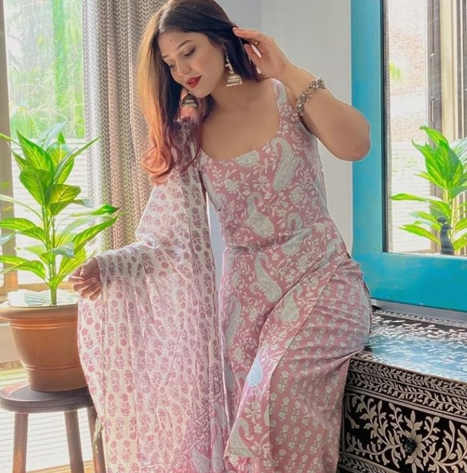 Floral Print Cotton Salwar Suit Set - Pink and White Paisley Pattern